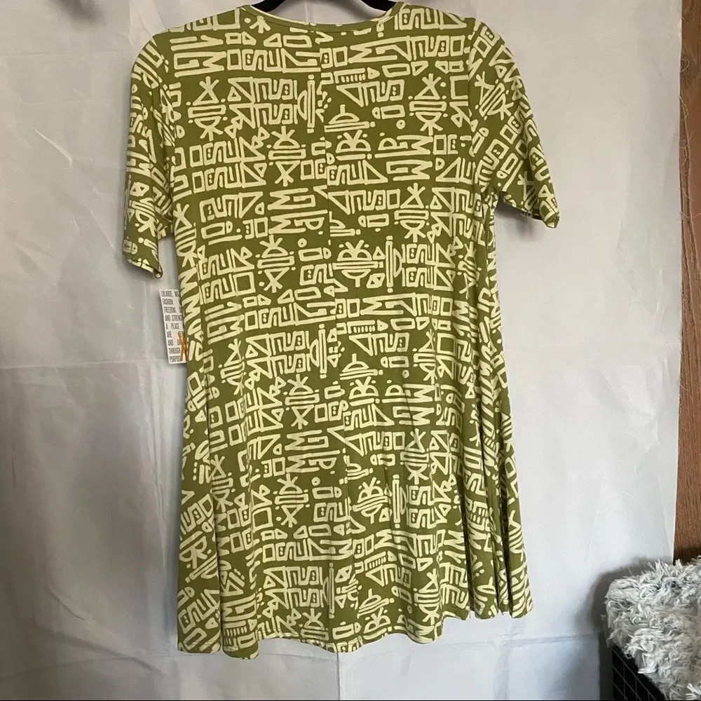 NWT Lularoe perfect T gold aztec shirt RARE! - Picture 8 of 8